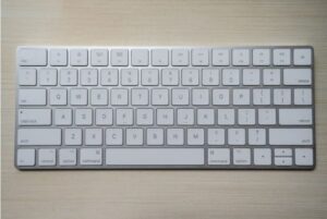Picture of a computer keyboard.